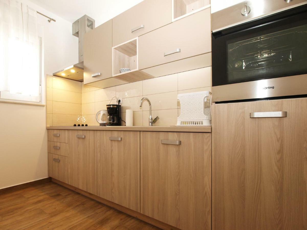 4 Stars Apartments-Pikula ฟาชานา ภายนอก รูปภาพ