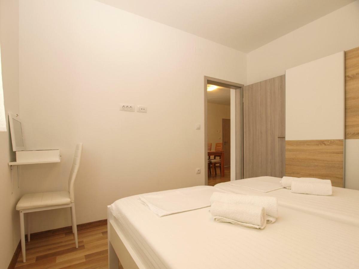 4 Stars Apartments-Pikula ฟาชานา ภายนอก รูปภาพ