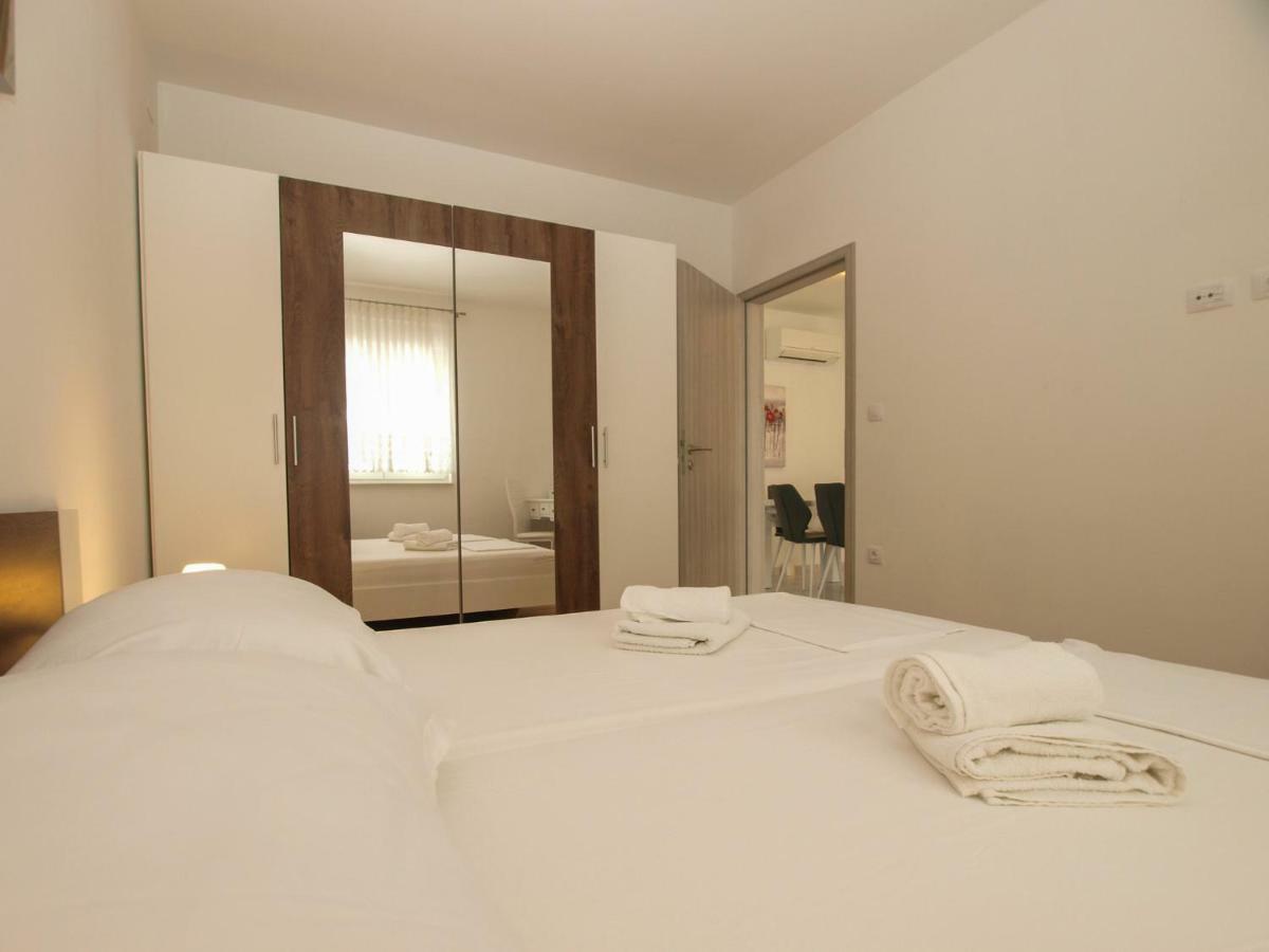 4 Stars Apartments-Pikula ฟาชานา ภายนอก รูปภาพ