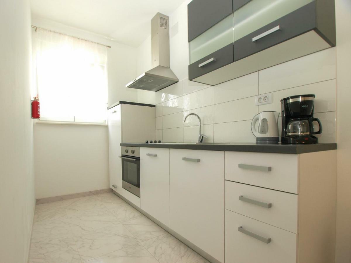 4 Stars Apartments-Pikula ฟาชานา ภายนอก รูปภาพ