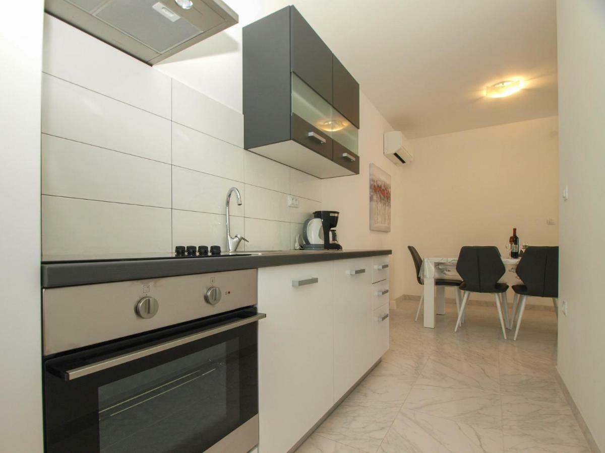 4 Stars Apartments-Pikula ฟาชานา ภายนอก รูปภาพ