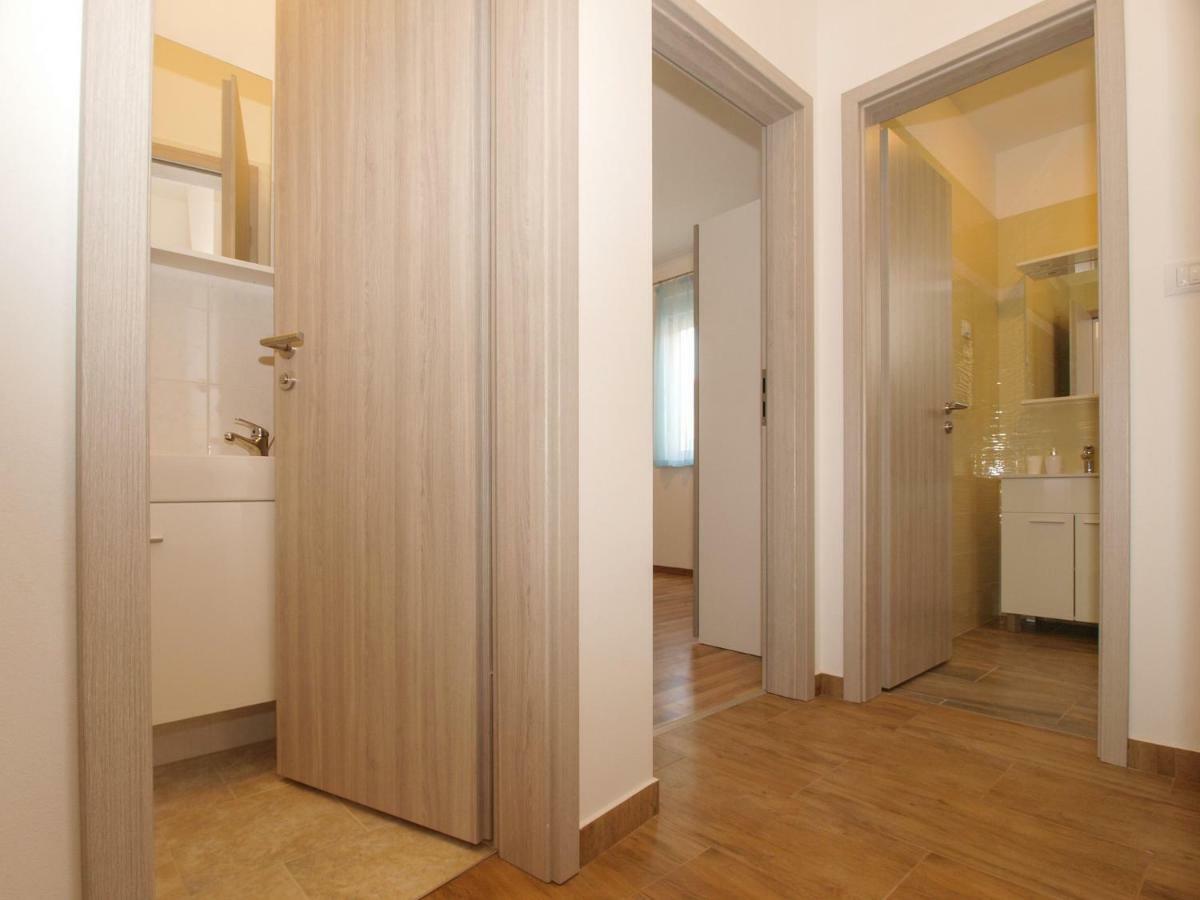 4 Stars Apartments-Pikula ฟาชานา ภายนอก รูปภาพ